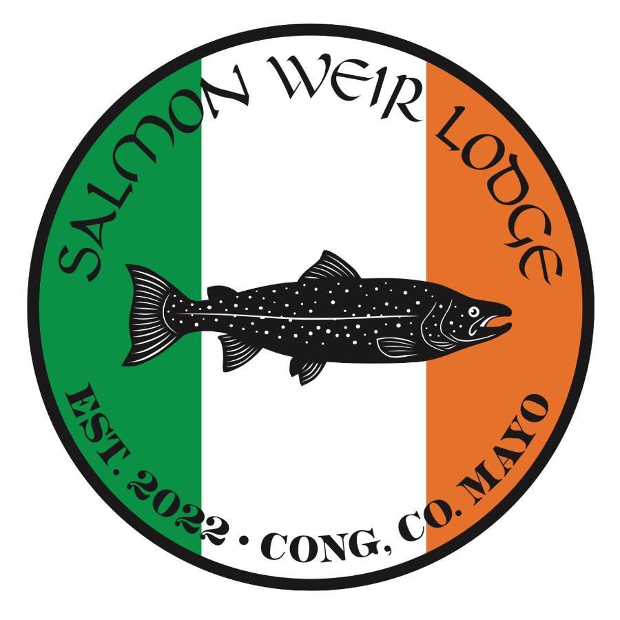 Salmon Weir Lodge Cong Ngoại thất bức ảnh